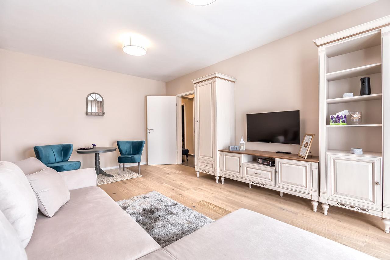 Cosmopolit Booking Braszów Zewnętrze zdjęcie