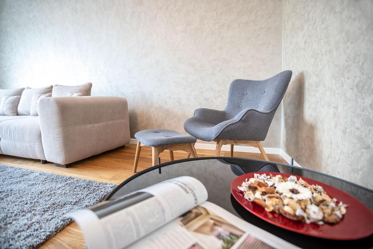 Cosmopolit Booking Braszów Zewnętrze zdjęcie
