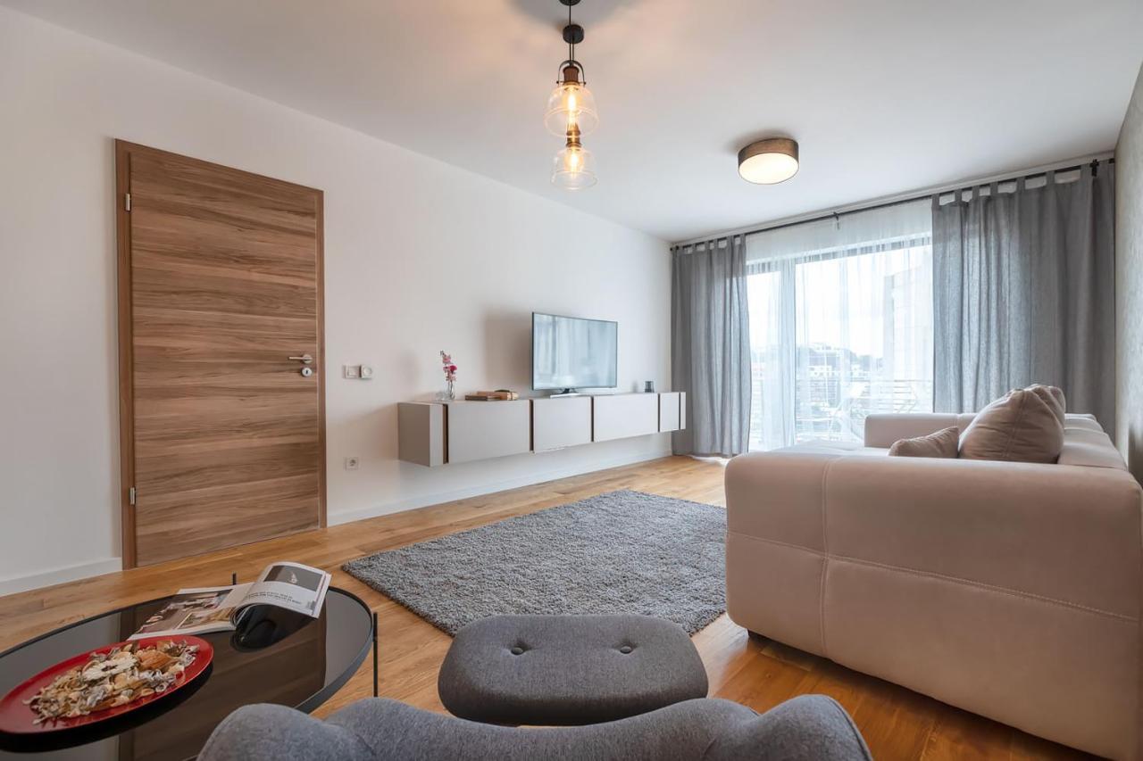 Cosmopolit Booking Braszów Zewnętrze zdjęcie