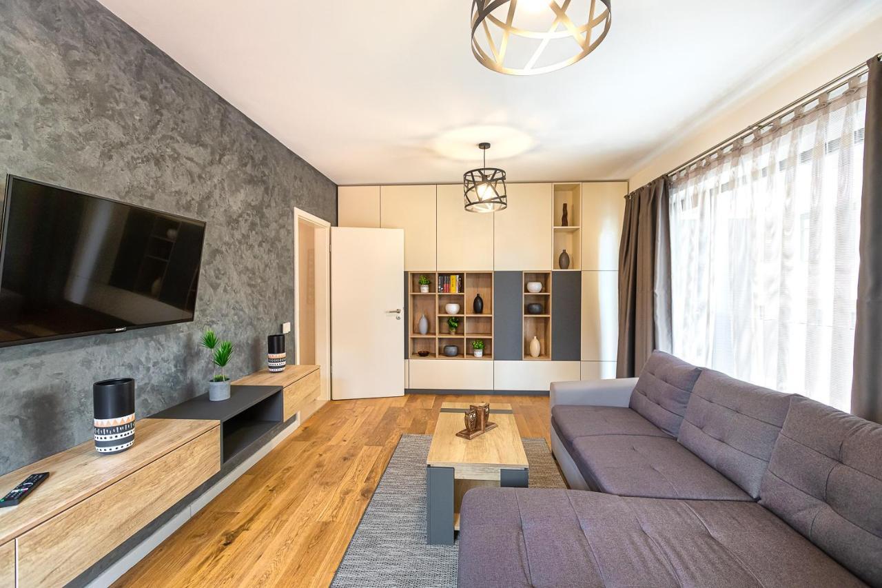 Cosmopolit Booking Braszów Zewnętrze zdjęcie